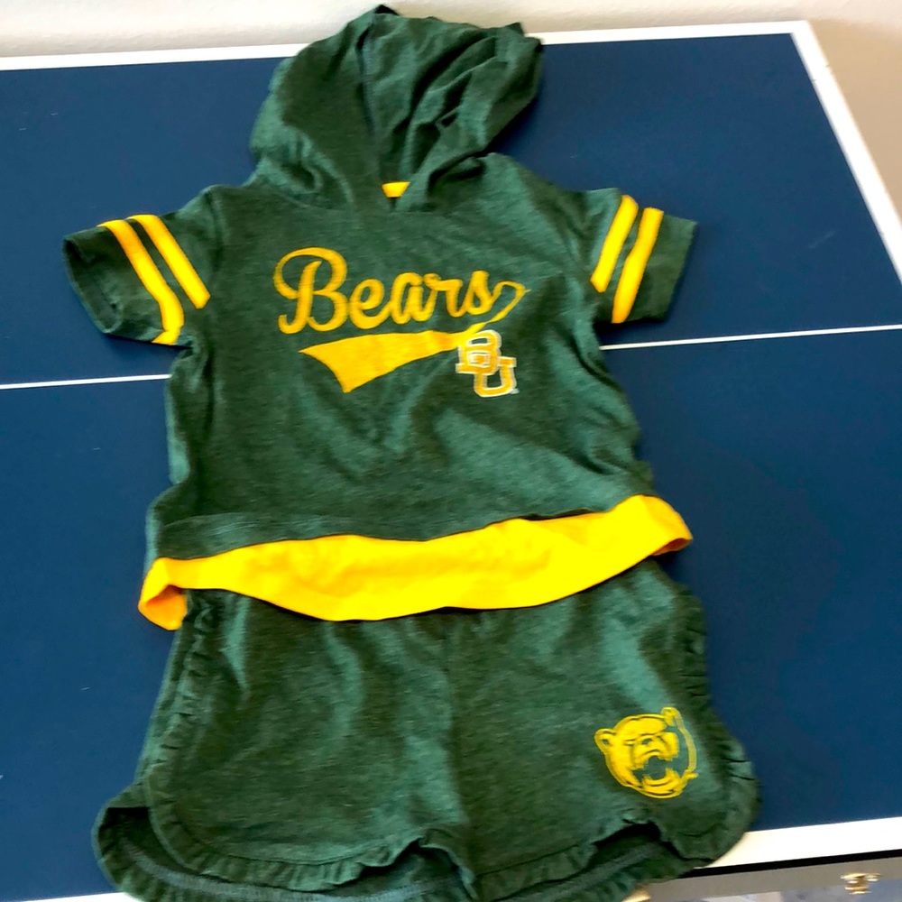 Adorable girls BU cotton and poly blend top and shorts . New with tags .
